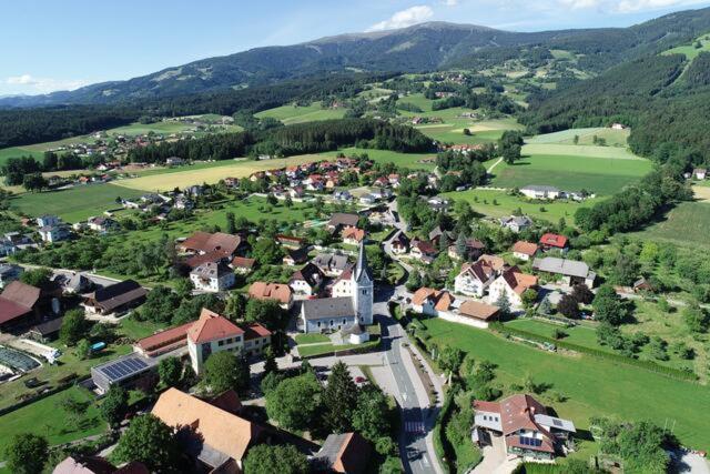 Gaestehaus Freitag Das Kleine Hotel Sankt Georgen im Lavanttal Екстер'єр фото
